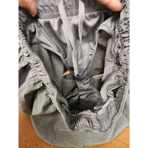 Nike SMALL grey Dri-fit shorts. Fully lined - Picture 8 of 8